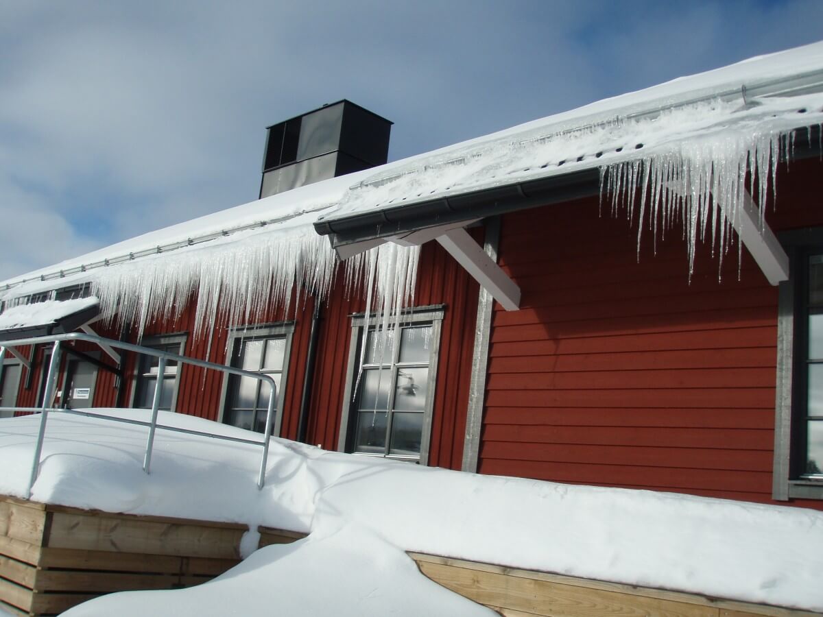Ice Dam Roof